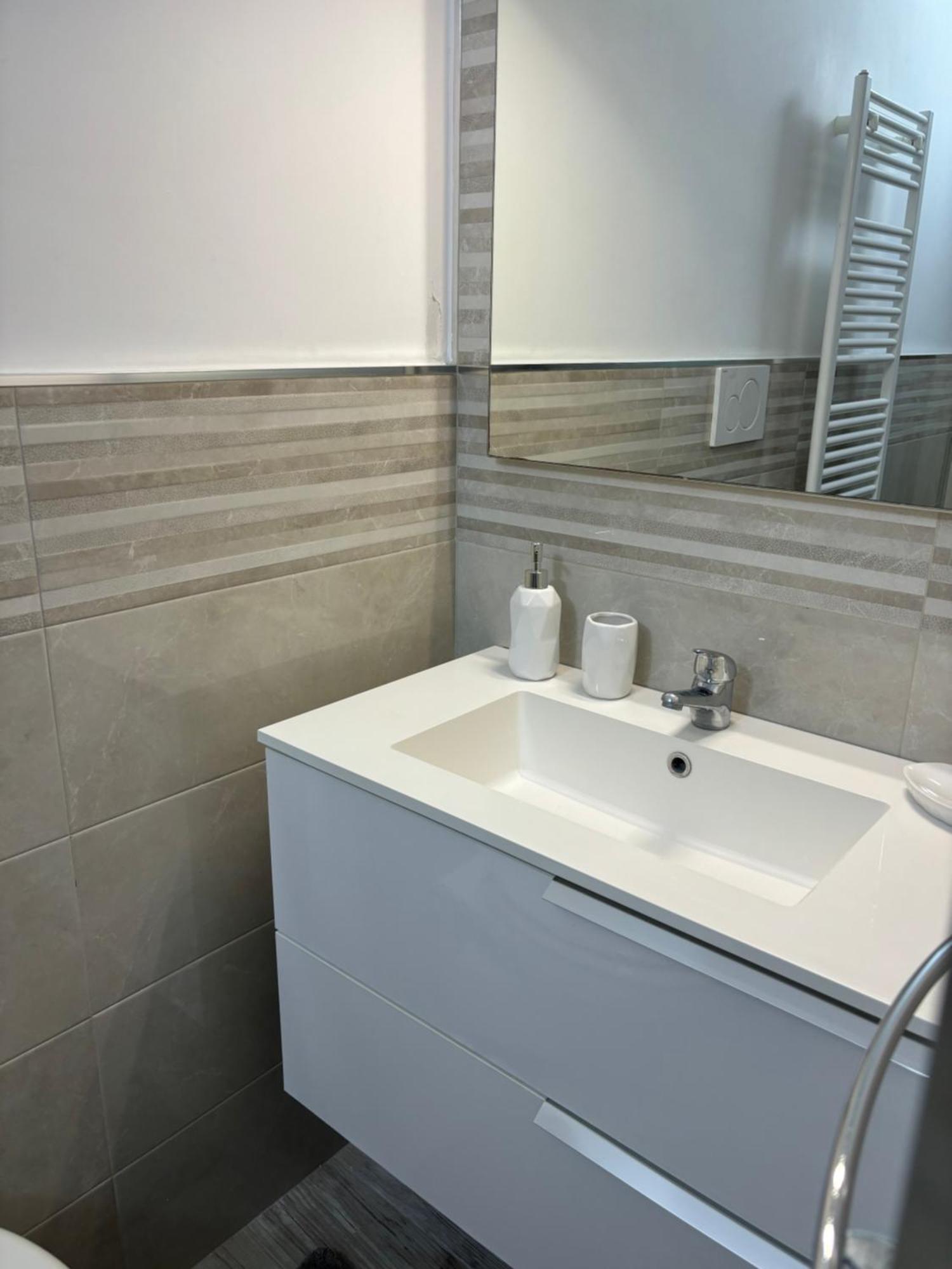 Apartamento L'Arco Di Porta Lecce Bríndisi Exterior foto