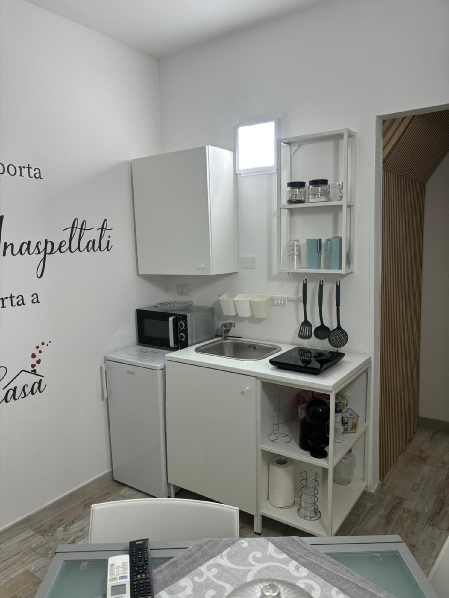 Apartamento L'Arco Di Porta Lecce Bríndisi Exterior foto